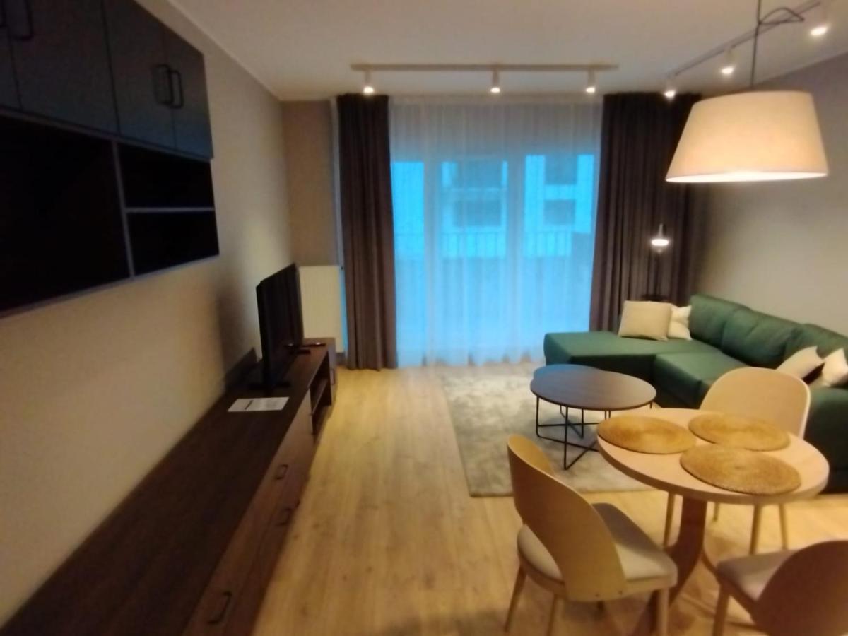 Fantastyczny Apartament Lotnisko Poznań Esterno foto
